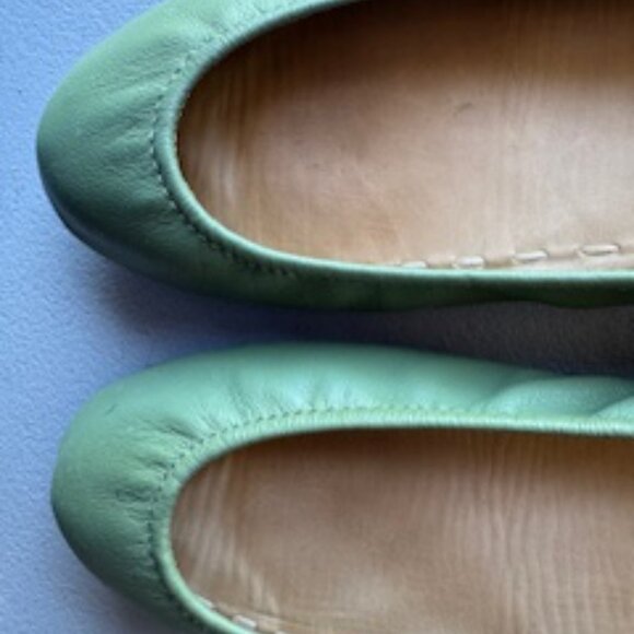 Tieks by Gavrieli Olive Ballet Flats, Size 11 - Picture 2 of 9